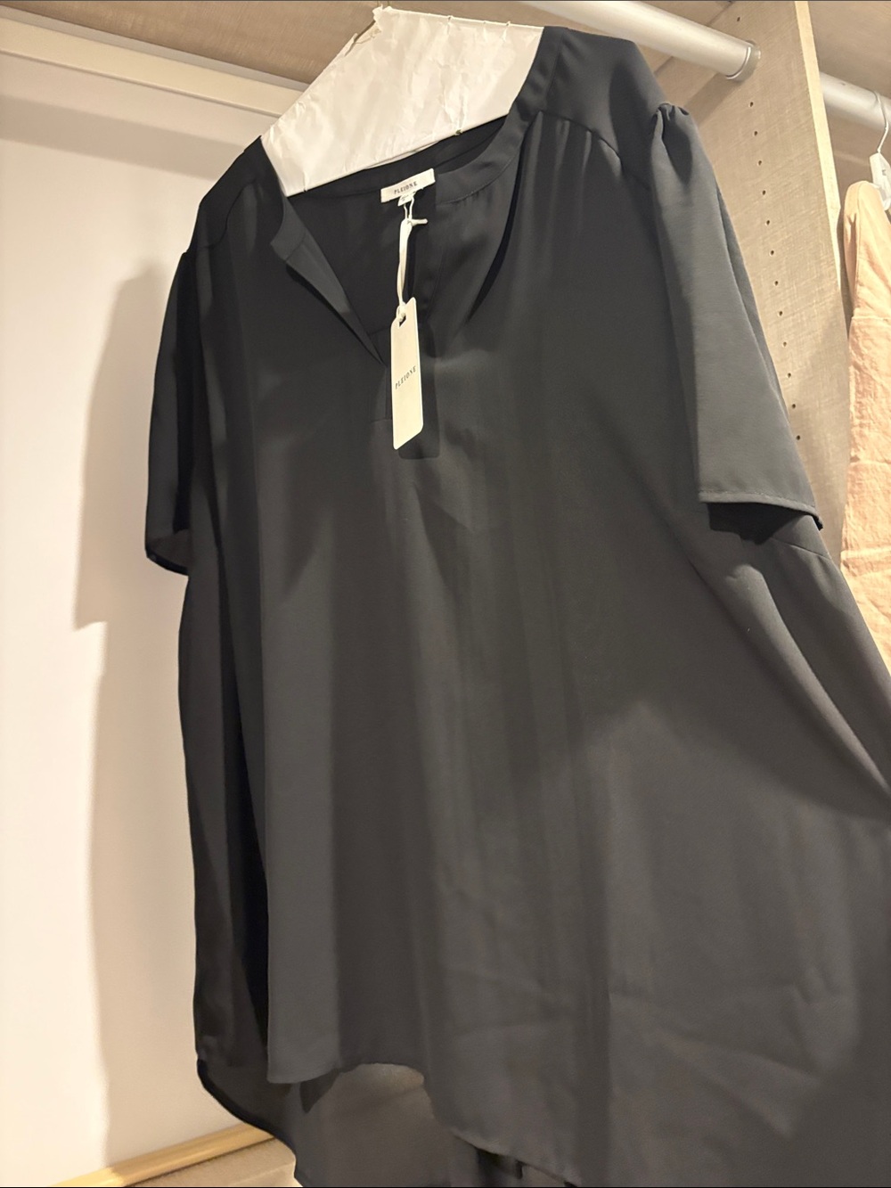 Pleione Black Short Sleeve V-Neck Blouse